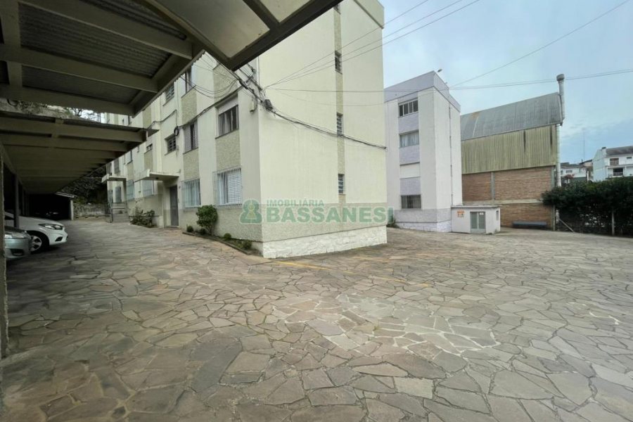 Apartamento com 68m², 2 dormitórios, 1 vaga, no bairro Rio Branco em Caxias do Sul para Comprar