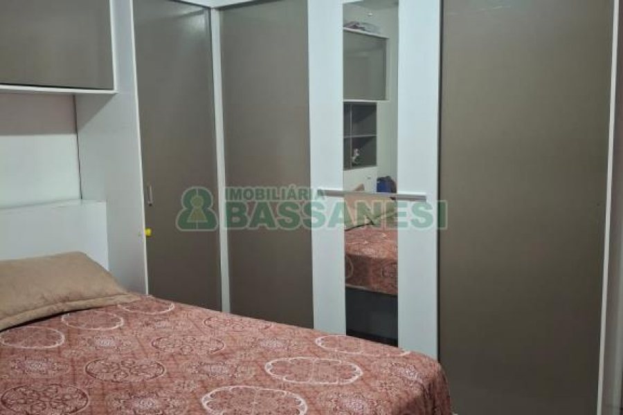 Apartamento com 68m², 2 dormitórios, 1 vaga, no bairro Rio Branco em Caxias do Sul para Comprar