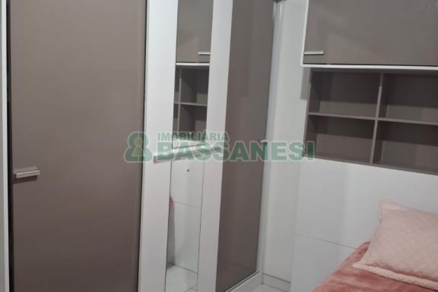 Apartamento com 68m², 2 dormitórios, 1 vaga, no bairro Rio Branco em Caxias do Sul para Comprar