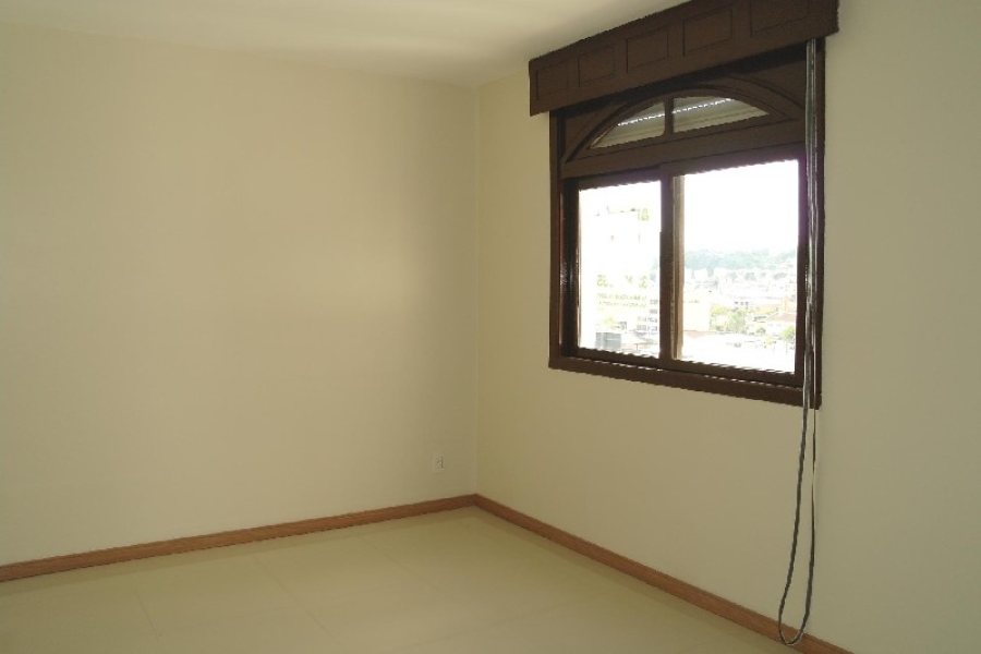 Apartamento com 113m², 3 dormitórios, 1 vaga, no bairro São José em Caxias do Sul para Comprar