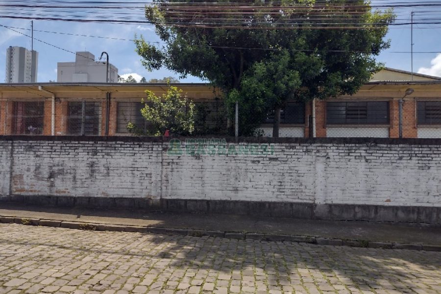 Terreno, no bairro São José em Caxias do Sul para Comprar