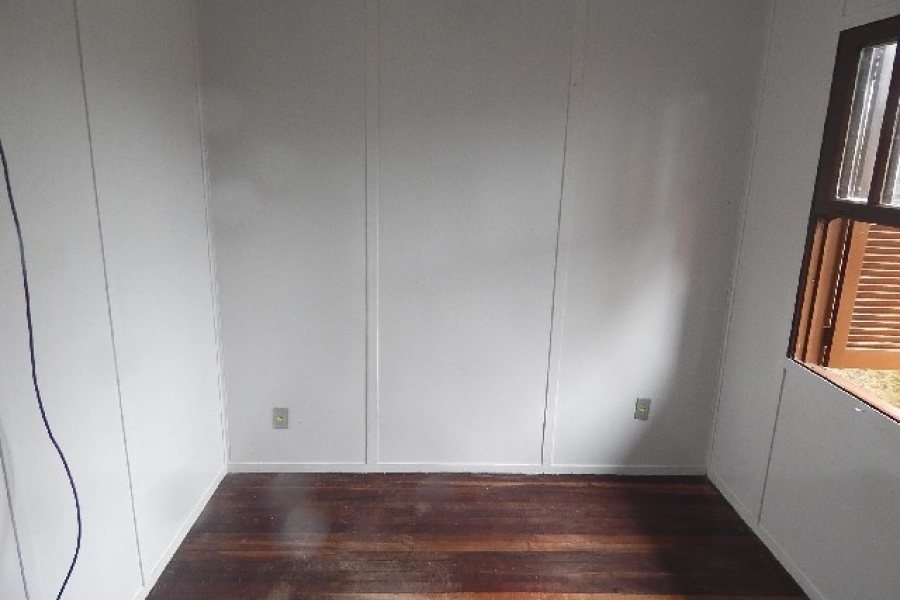 Casa com 75m², 3 dormitórios, no bairro Panazzolo em Caxias do Sul para Alugar