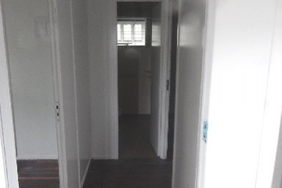 Casa com 75m², 3 dormitórios, no bairro Panazzolo em Caxias do Sul para Alugar