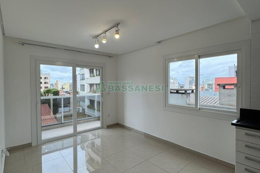 Apartamento com 64m², 2 dormitórios, 2 vagas, no bairro Panazzolo em Caxias do Sul para Comprar
