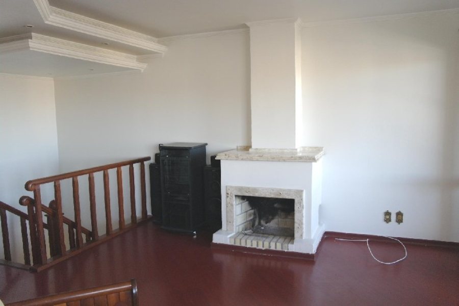 Apto/Cobertura com 173m², 3 dormitórios, 2 vagas, no bairro Pio X em Caxias do Sul para Alugar