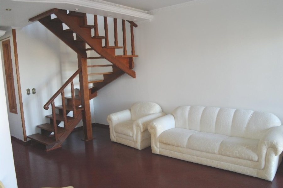 Apto/Cobertura com 173m², 3 dormitórios, 2 vagas, no bairro Pio X em Caxias do Sul para Alugar