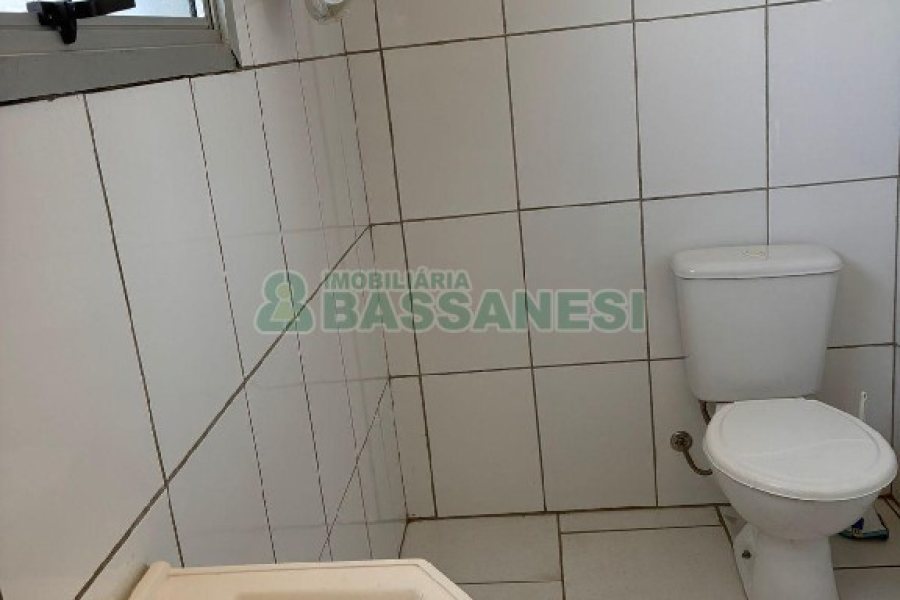 Loja com 80m², no bairro Esplanada em Caxias do Sul para Alugar