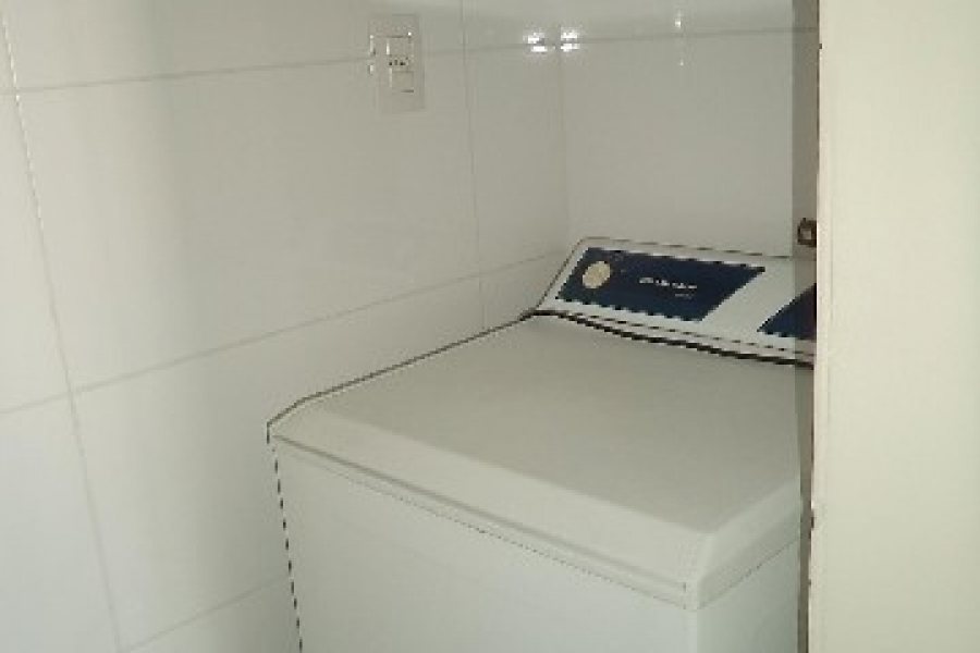 Kitinete Mobiliado com 30m², 1 dormitório, no bairro São Pelegrino em Caxias do Sul para Alugar