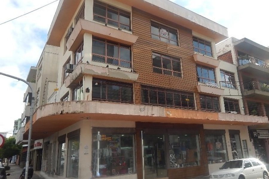 Sala com 15m², no bairro São Pelegrino em Caxias do Sul para Alugar