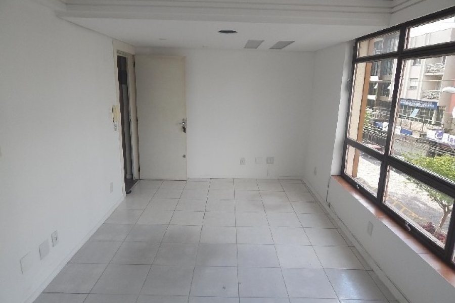 Sala com 15m², no bairro São Pelegrino em Caxias do Sul para Alugar
