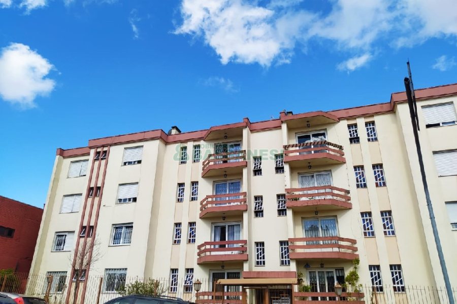 Apartamento com 128m², 3 dormitórios, 1 vaga, no bairro São Pelegrino em Caxias do Sul para Comprar