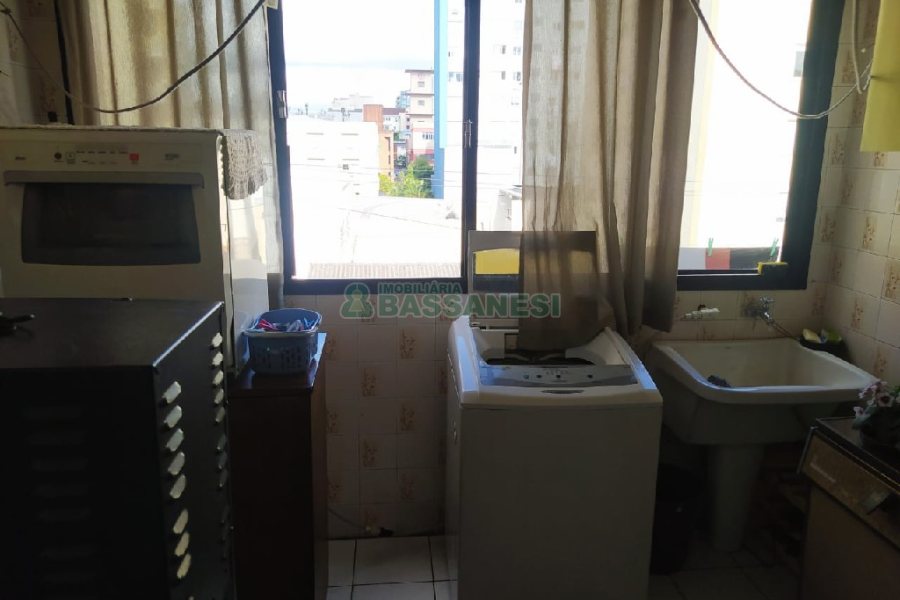 Apartamento com 128m², 3 dormitórios, 1 vaga, no bairro São Pelegrino em Caxias do Sul para Comprar