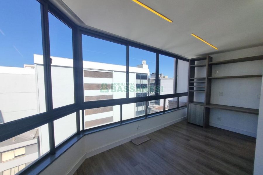 Apartamento com 126m², 3 dormitórios, 2 vagas, no bairro São Pelegrino em Caxias do Sul para Alugar ou Comprar