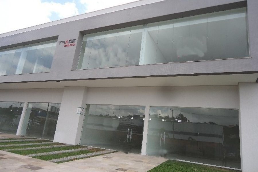 Loja com 610m², no bairro Universitário em Caxias do Sul para Alugar