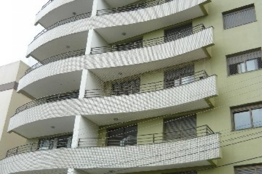 Apartamento com 119m², 3 dormitórios, 2 vagas, no bairro Madureira em Caxias do Sul para Comprar