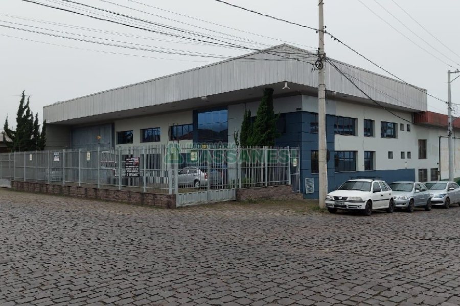 Pavilhão com 640m², no bairro Santa Catarina em Caxias do Sul para Alugar