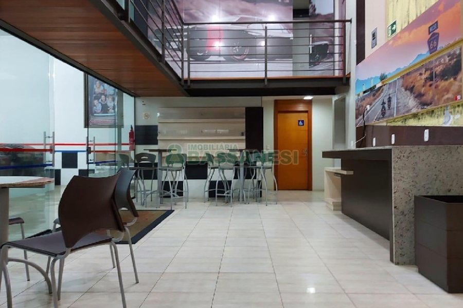 Pavilhão com 640m², no bairro Santa Catarina em Caxias do Sul para Alugar