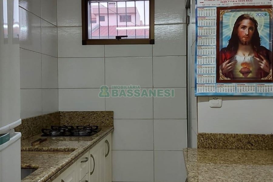 Pavilhão com 640m², no bairro Santa Catarina em Caxias do Sul para Alugar