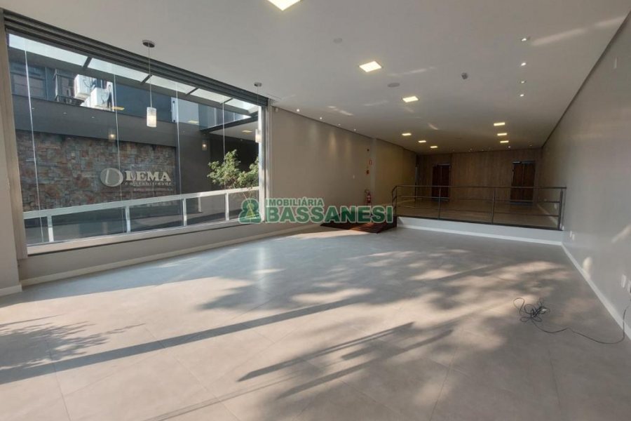 Loja com 130m², no bairro Centro em Caxias do Sul para Alugar
