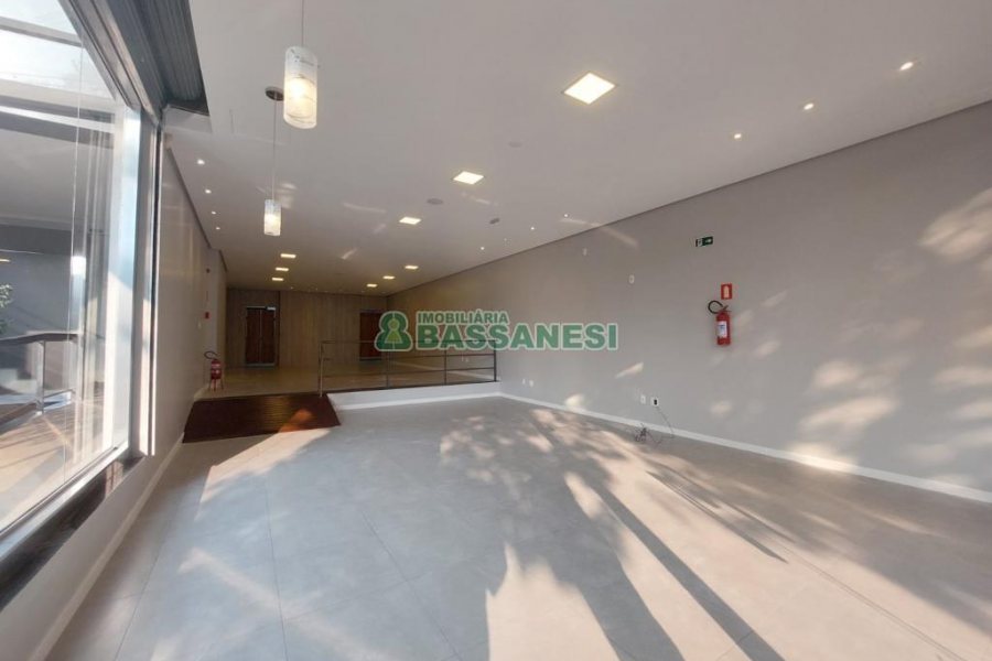 Loja com 130m², no bairro Centro em Caxias do Sul para Alugar