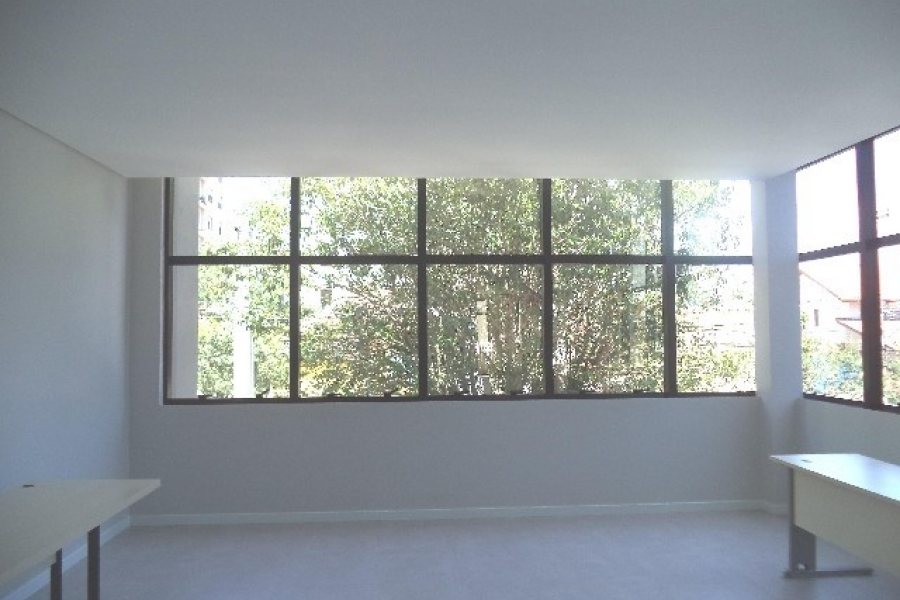 Loja com 130m², no bairro Centro em Caxias do Sul para Alugar