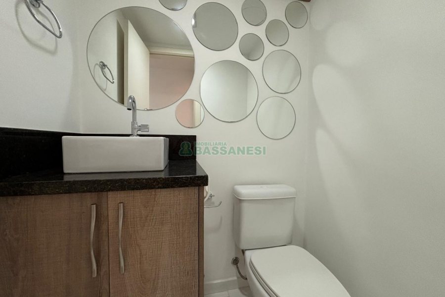 Apartamento com 112m², 3 dormitórios, 2 vagas, no bairro Cristo Redentor em Caxias do Sul para Alugar