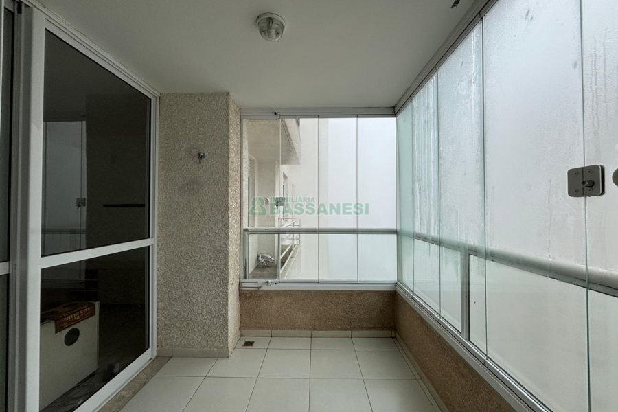 Apartamento com 112m², 3 dormitórios, 2 vagas, no bairro Cristo Redentor em Caxias do Sul para Alugar