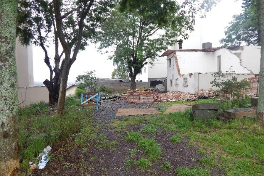 Terreno, no bairro Kayser em Caxias do Sul para Comprar