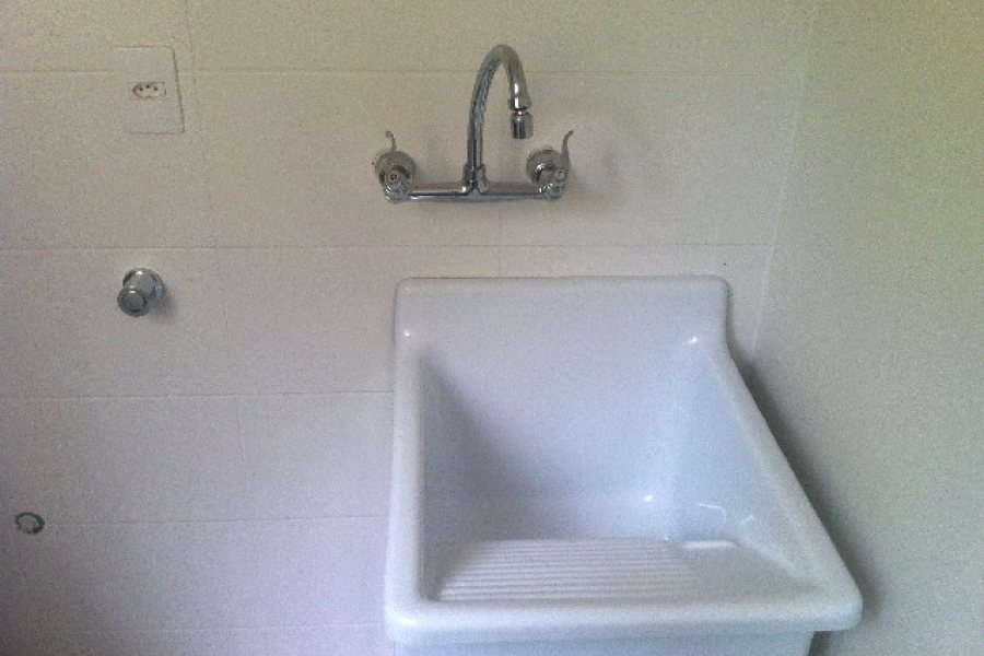 Apartamento com 62m², 2 dormitórios, 1 vaga, no bairro Petrópolis em Caxias do Sul para Comprar