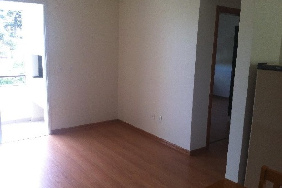 Apartamento com 62m², 2 dormitórios, 1 vaga, no bairro Petrópolis em Caxias do Sul para Comprar