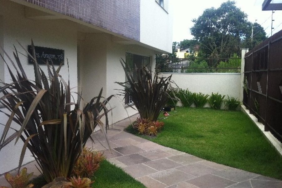 Apartamento com 62m², 2 dormitórios, 1 vaga, no bairro Petrópolis em Caxias do Sul para Comprar