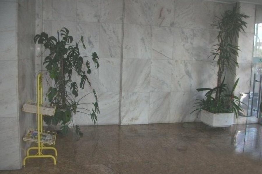 Sala com 24m², no bairro Centro em Caxias do Sul para Alugar