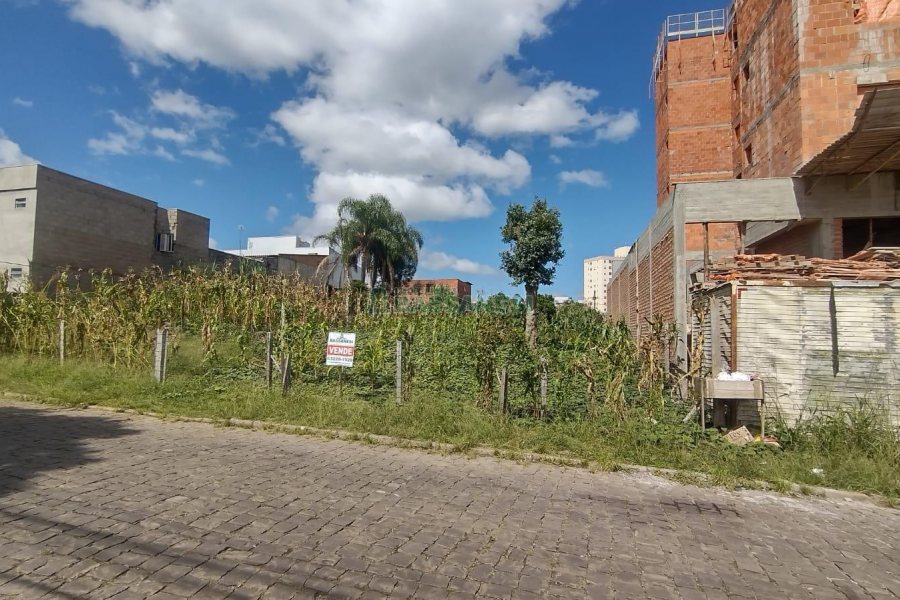 Terreno, no bairro Morada dos Alpes em Caxias do Sul para Comprar
