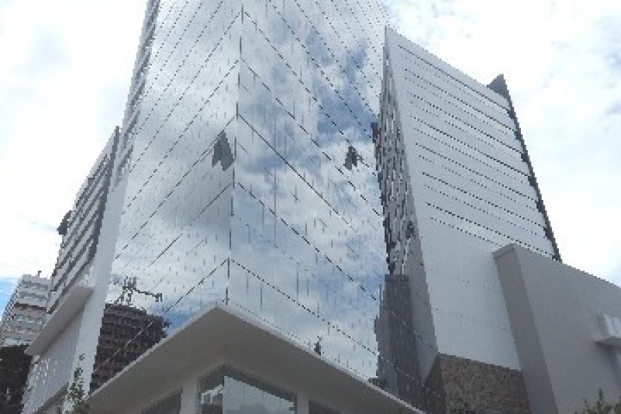 Sala com 41m², no bairro Panazzolo em Caxias do Sul para Comprar