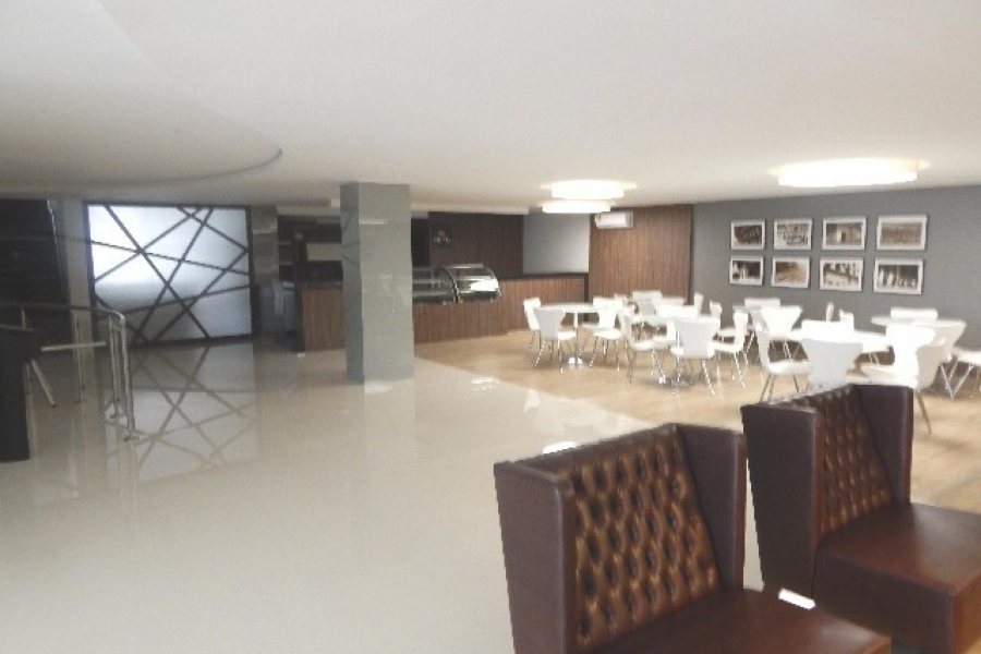 Sala com 41m², no bairro Panazzolo em Caxias do Sul para Comprar