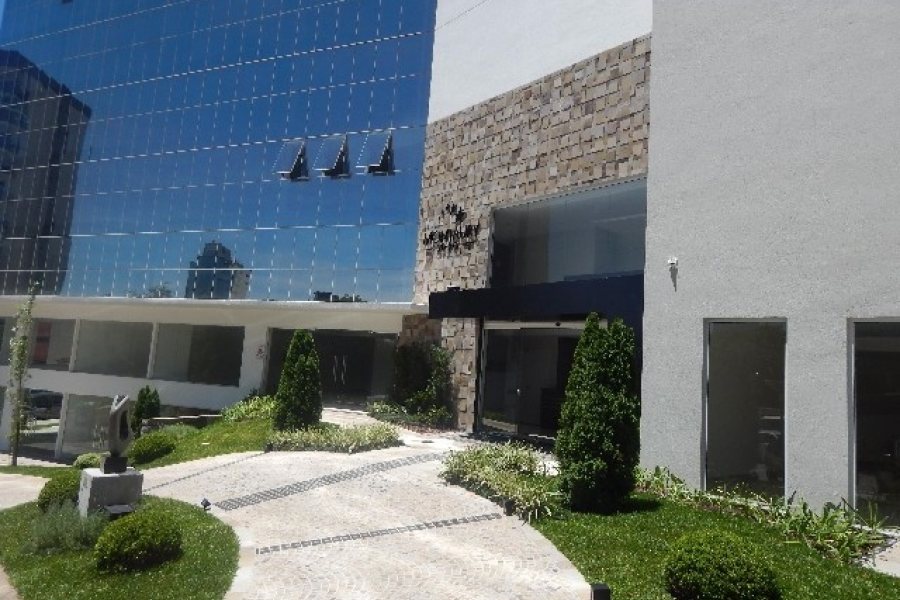 Sala com 41m², no bairro Panazzolo em Caxias do Sul para Comprar