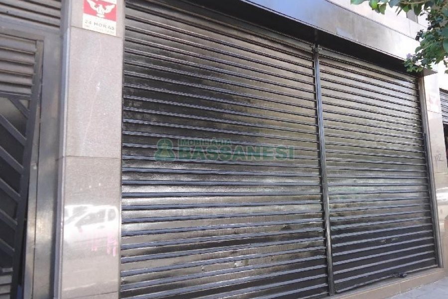 Loja com 137m², no bairro São Pelegrino em Caxias do Sul para Alugar