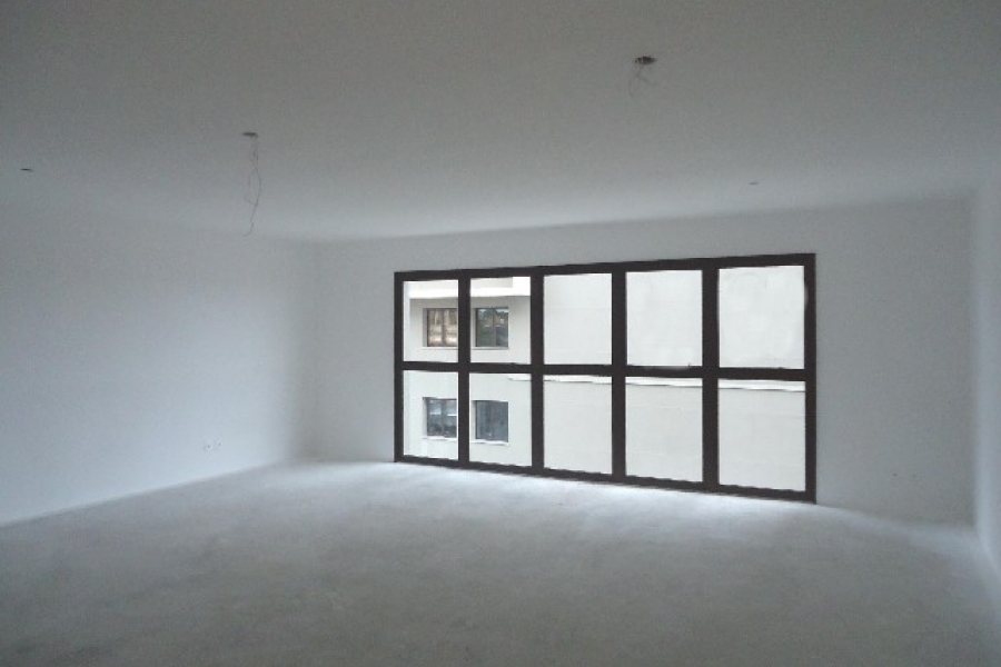 Sala com 58m², 1 vaga, no bairro Pio X em Caxias do Sul para Comprar