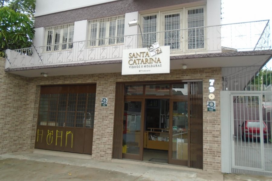 Loja com 110m², no bairro Pio X em Caxias do Sul para Alugar