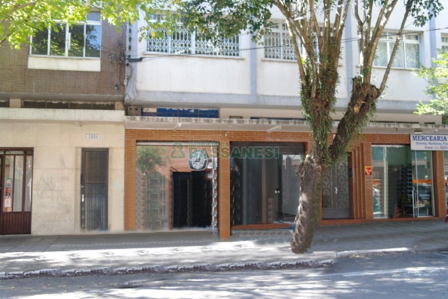 Loja com 130m², no bairro São Pelegrino em Caxias do Sul para Alugar