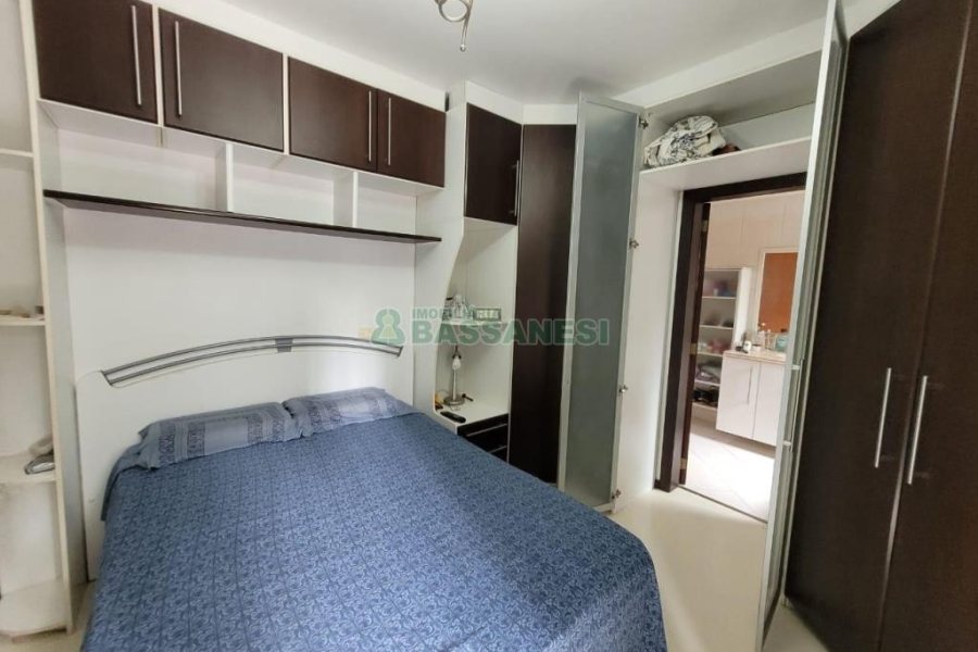 Apartamento com 144m², 3 dormitórios, 2 vagas, no bairro Panazzolo em Caxias do Sul para Alugar