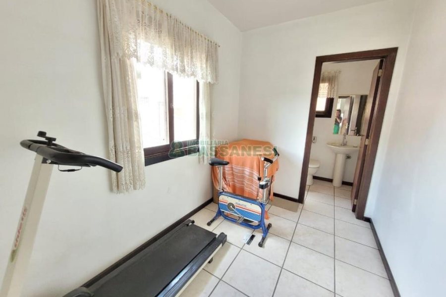 Apartamento com 144m², 3 dormitórios, 2 vagas, no bairro Panazzolo em Caxias do Sul para Alugar