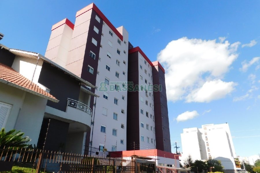 Apartamento com 49m², 2 dormitórios, 1 vaga, no bairro Vinhedos em Caxias do Sul para Comprar