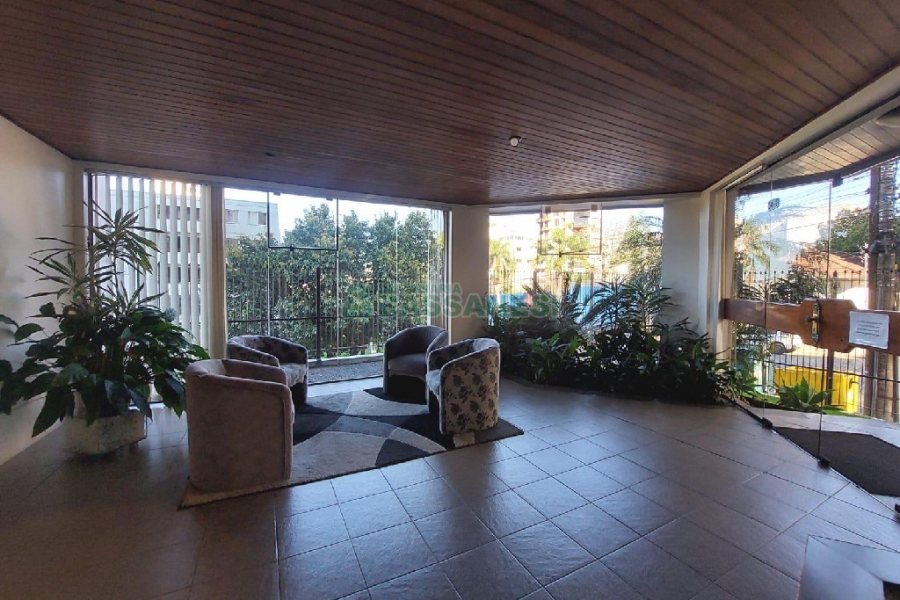 Apto Mobiliado com 112m², 4 dormitórios, 2 vagas, no bairro Lourdes em Caxias do Sul para Alugar