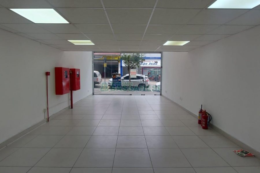 Loja com 98m², no bairro Centro em Caxias do Sul para Alugar