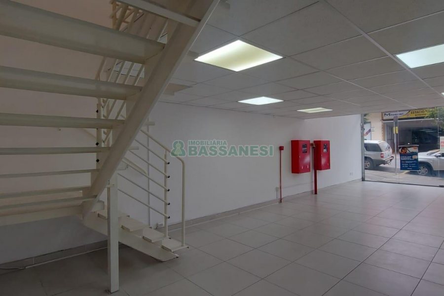 Loja com 98m², no bairro Centro em Caxias do Sul para Alugar