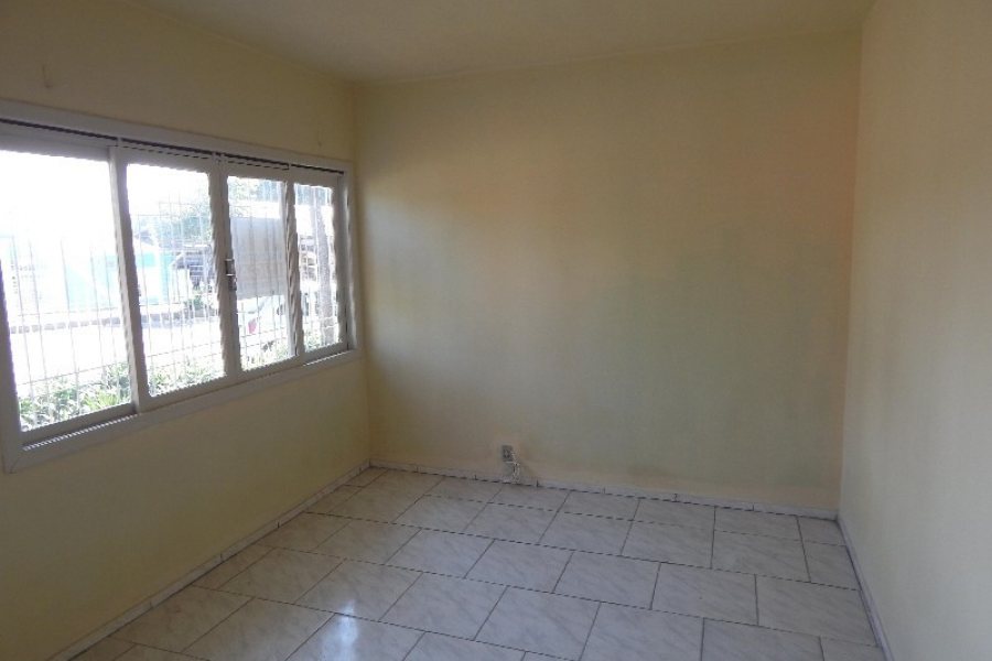 Casa Comercial com 150m², 5 dormitórios, 3 vagas, no bairro Bela Vista em Caxias do Sul para Comprar