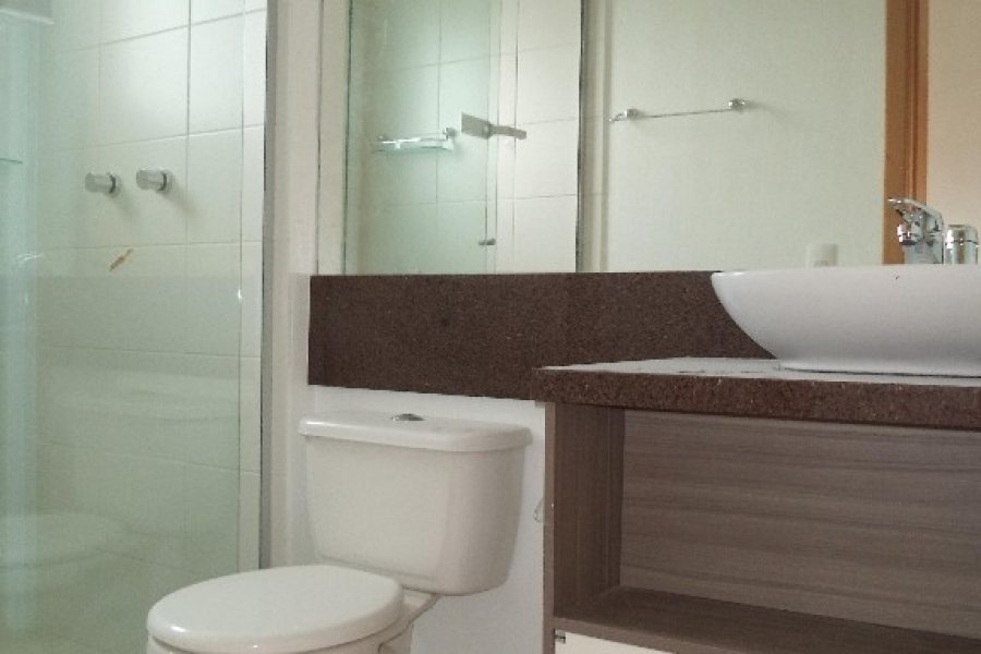 Apartamento com 64m², 2 dormitórios, 1 vaga, no bairro São Pelegrino em Caxias do Sul para Alugar