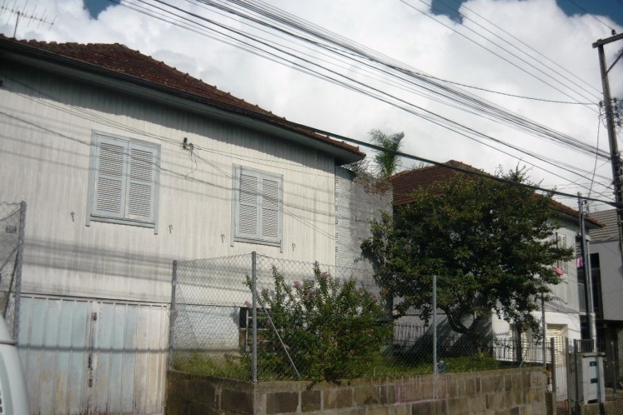 Casa com 180m², 3 dormitórios, no bairro Rio Branco em Caxias do Sul para Comprar