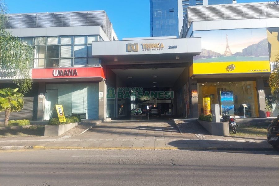 Loja com 102m², no bairro Rio Branco em Caxias do Sul para Alugar